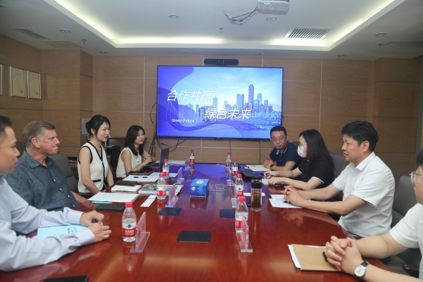 戴爾科技集團全球副總裁一行到訪中環(huán)聯(lián)合